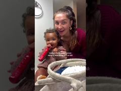 【E】لانسداد أنف طفل يبلغ من العمر سنة واحدة، تختار الأم Cleanote.